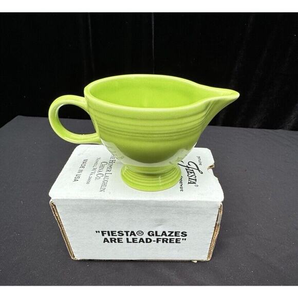 New Fiesta INDIVIDUAL CREAMER Retired color CHARTREUSE Mint In Box! - Picture 10 of 10